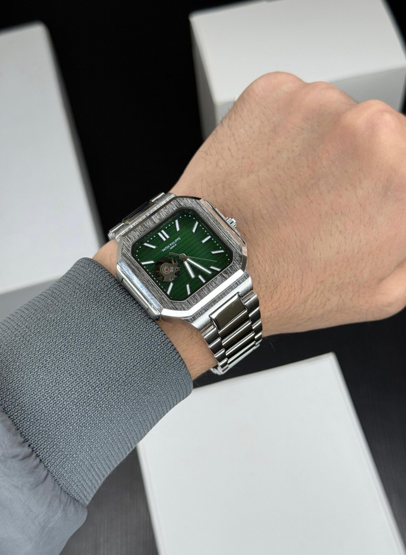 Patek Philippe Green Dial Men's Skeleton Automatic Watch 42mm - Image 2