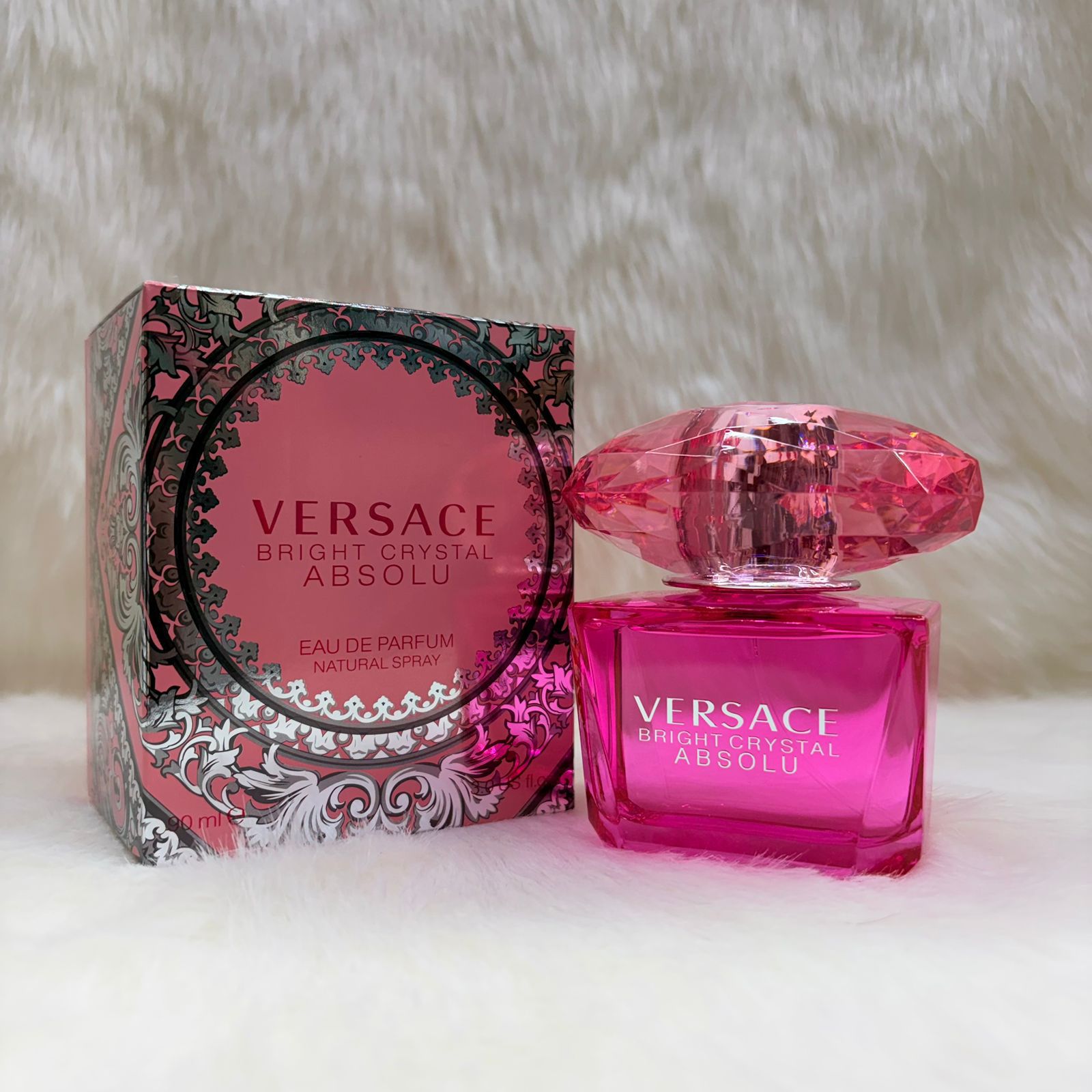 Versace Crystal Collection – Bright Crystal, Absolu, Crystal Noir, Yellow Diamond – 90ml Women’s Designer Perfume - Image 5