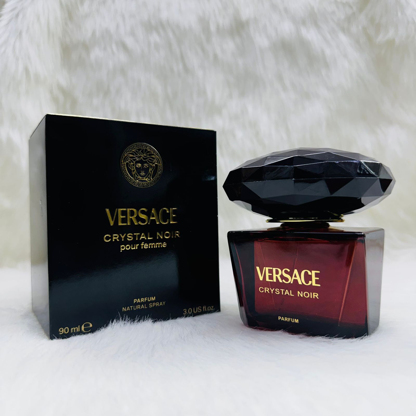 Versace Crystal Collection – Bright Crystal, Absolu, Crystal Noir, Yellow Diamond – 90ml Women’s Designer Perfume - Image 4
