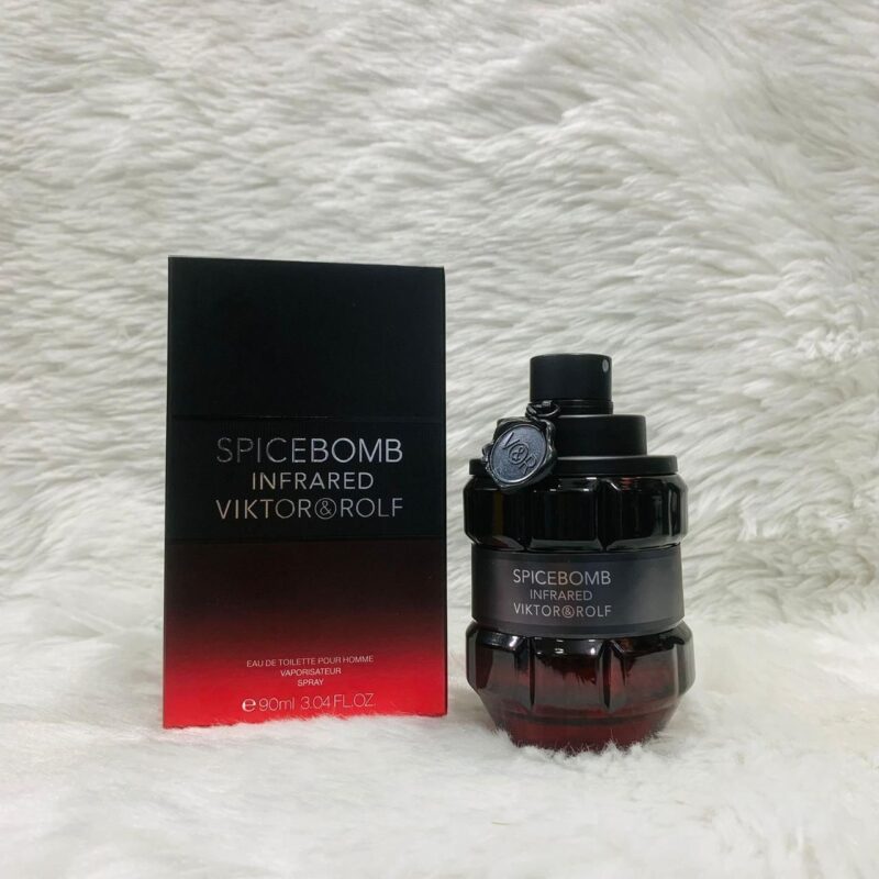 Viktor&Rolf Spicebomb Men’s Collection – Original, Extreme, Night Vision, Infrared, Dark Leather – 90ml Designer Explosive Scents