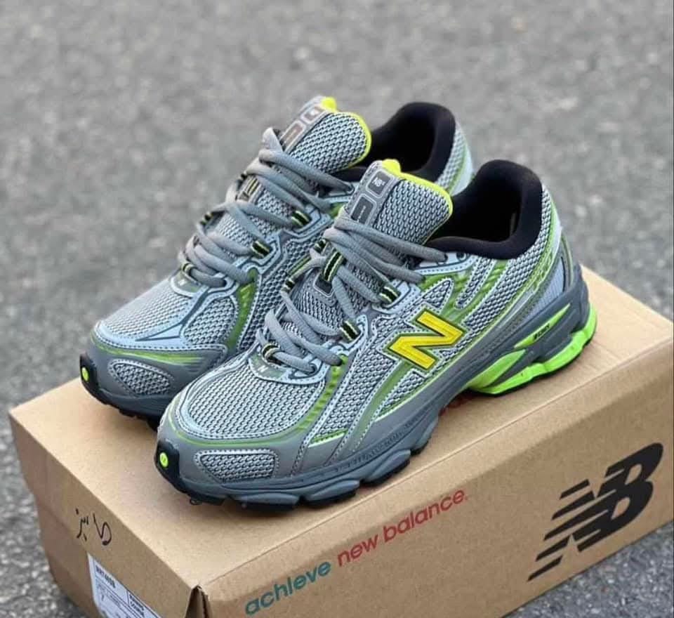 New Balance 740 Running Shoes For Men - Image 2