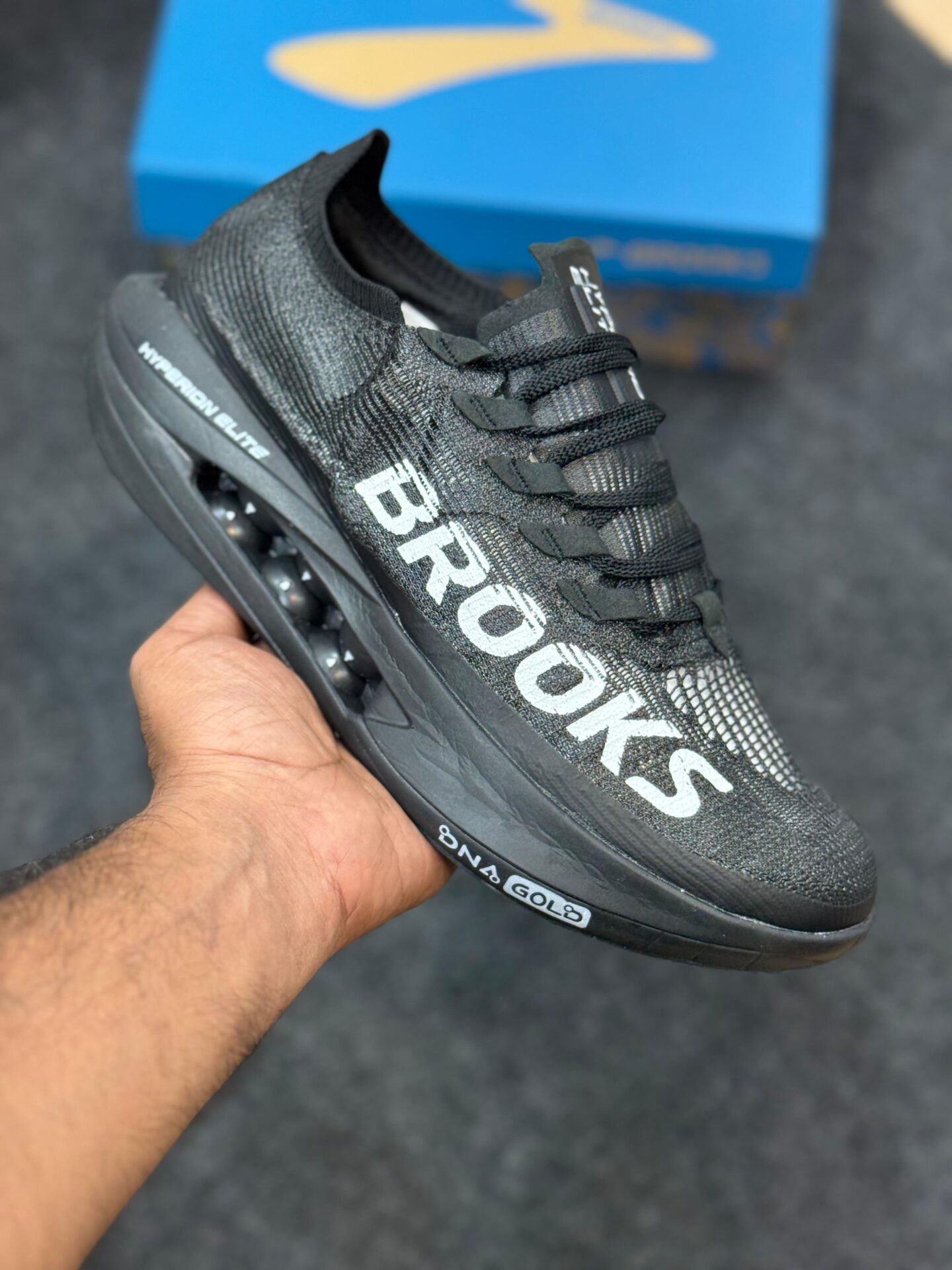 Brooks Elite 5 Performance Runner Men's Shoes - Image 2