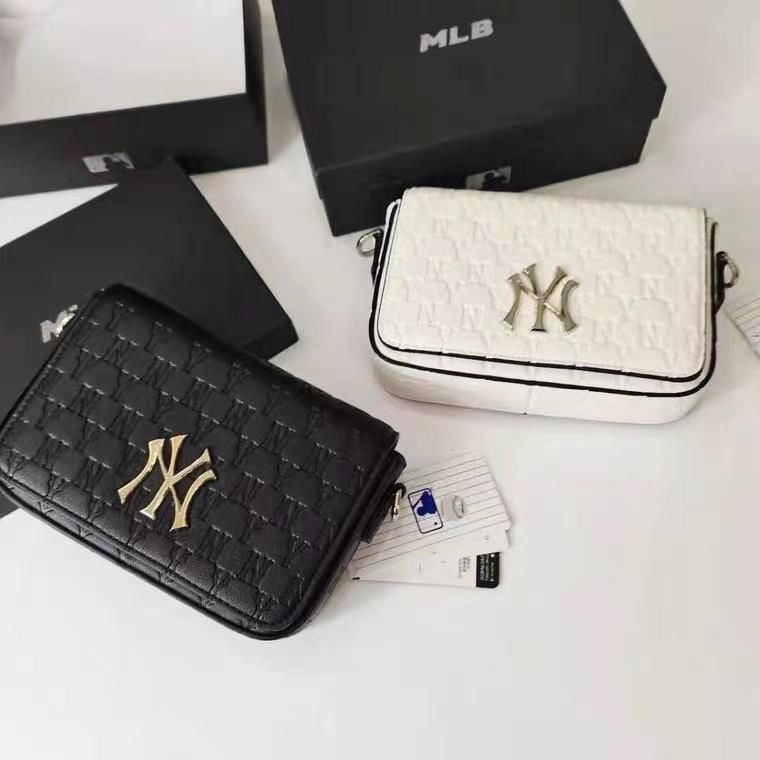 MLB New York Yankees Quilted Shoulder bag For Women