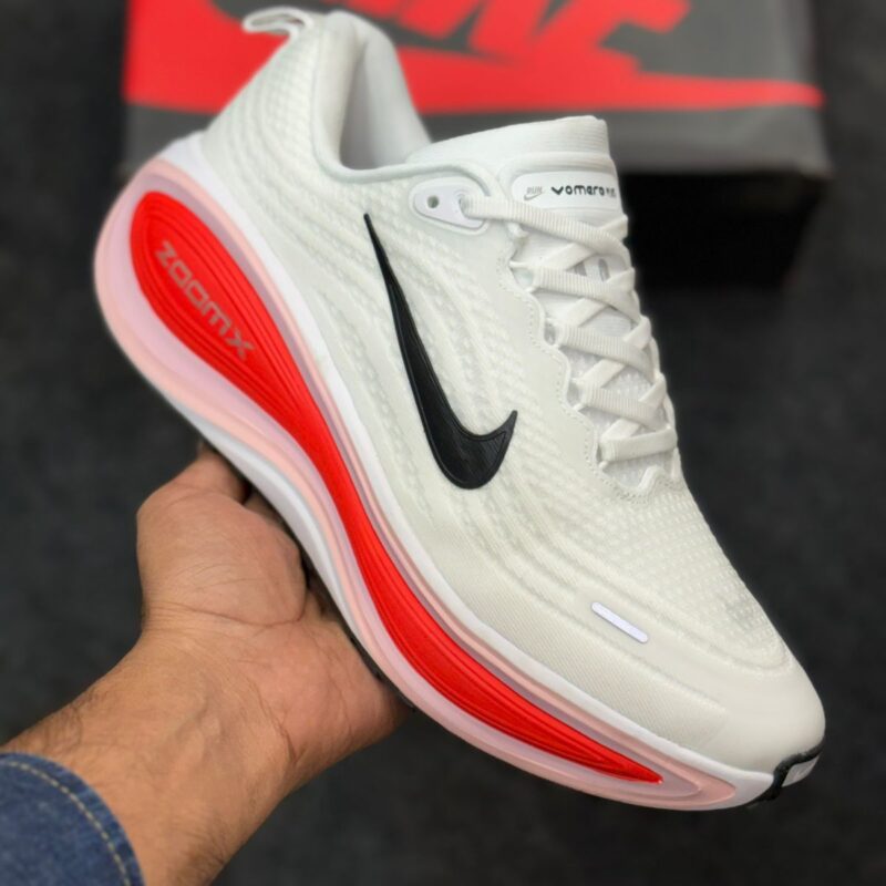 Nike Vomero plus Men's Shoes