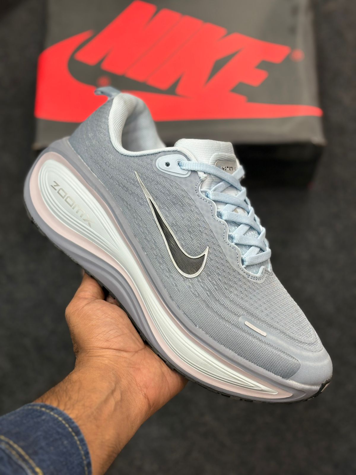 Nike Vomero plus Men's Shoes - Image 6