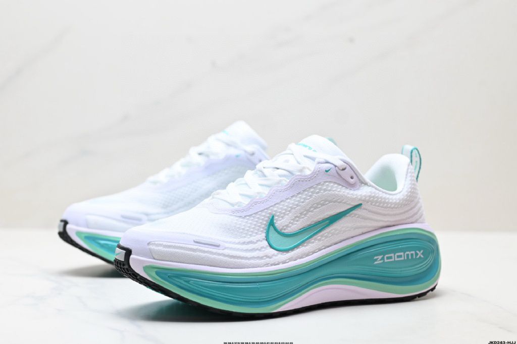 Nike Vomero plus Men's Shoes - Image 9