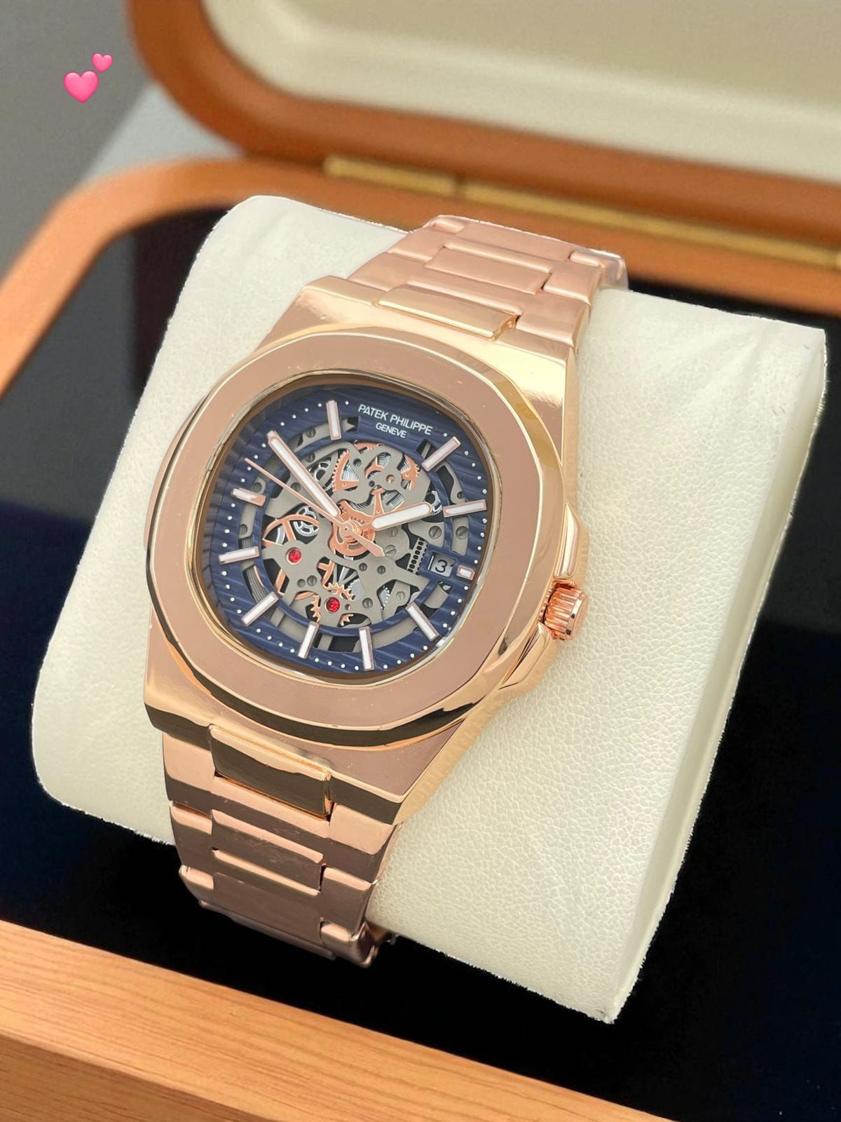 Patek Philippe Nautilus Skeleton Two-Tone Gold 40mm Quartz Movement Men's Watch - Image 8