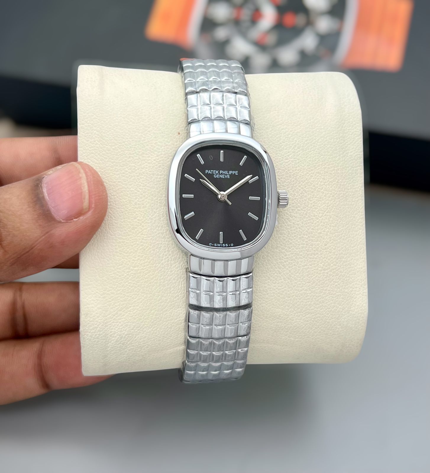 Patek Philippe Ellipse Stainless Steel Classic 35mm Women's Watch - Image 3