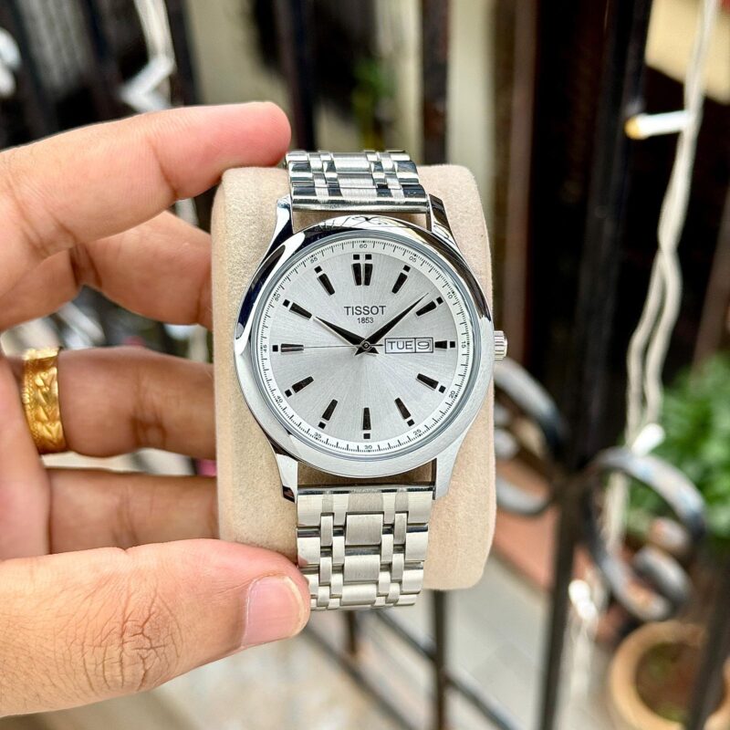 Tissot 1853 Gentleman Silver Dial Day-Date Stainless Steel 42mm Quartz Movement Men's Watch