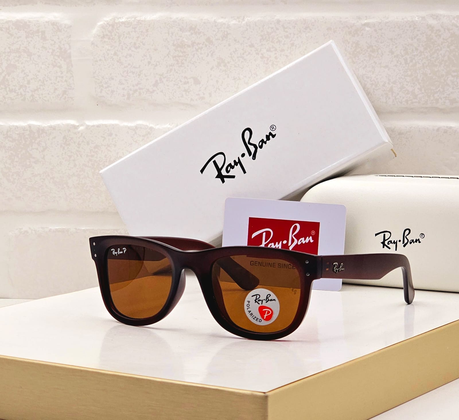 Ray-Ban Wayfarer Unisex Sunglasses