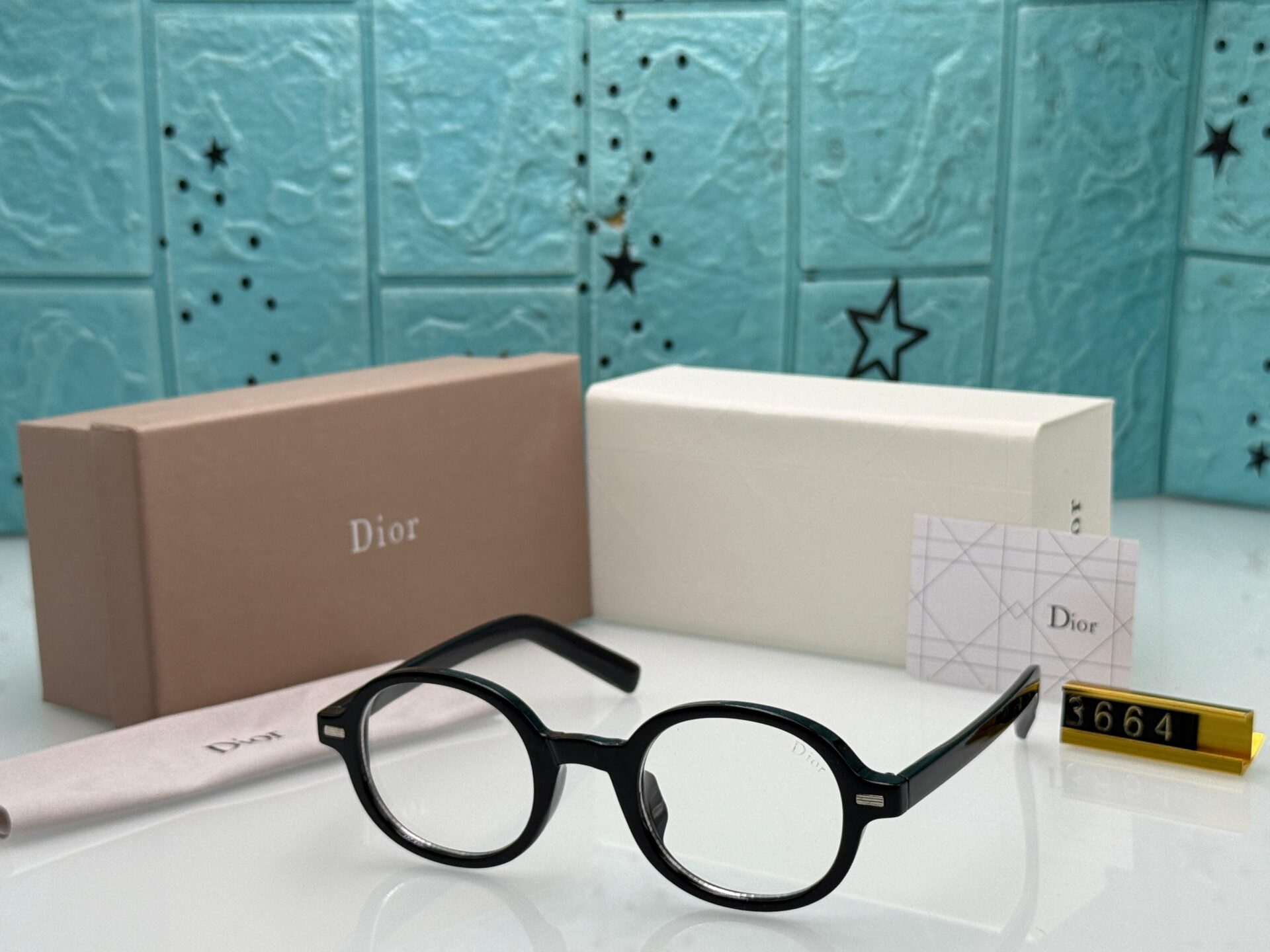 Dior Unisex Eyeglasses - Image 2