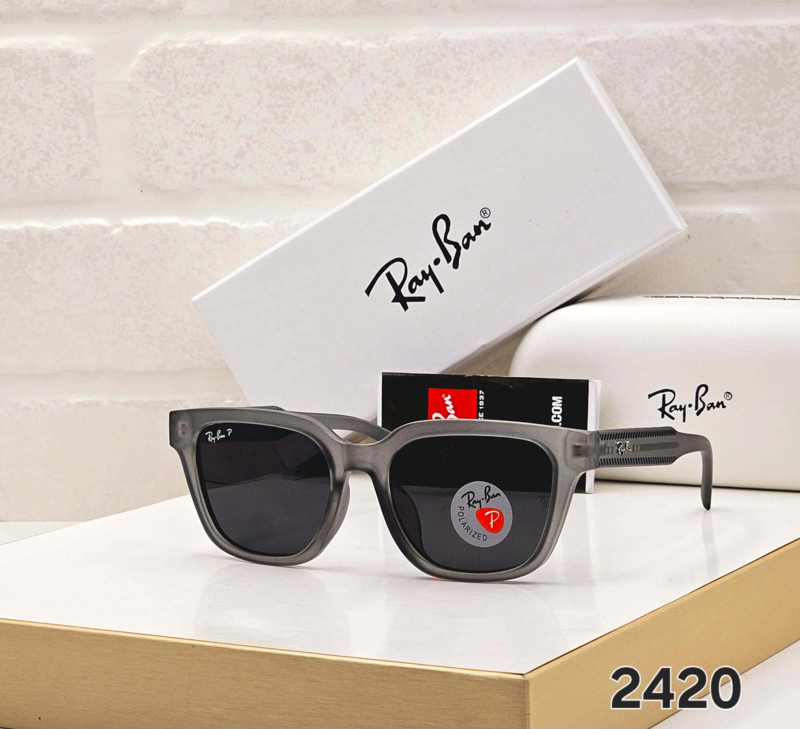 Ray-Ban Men's Sunglasses - Image 4