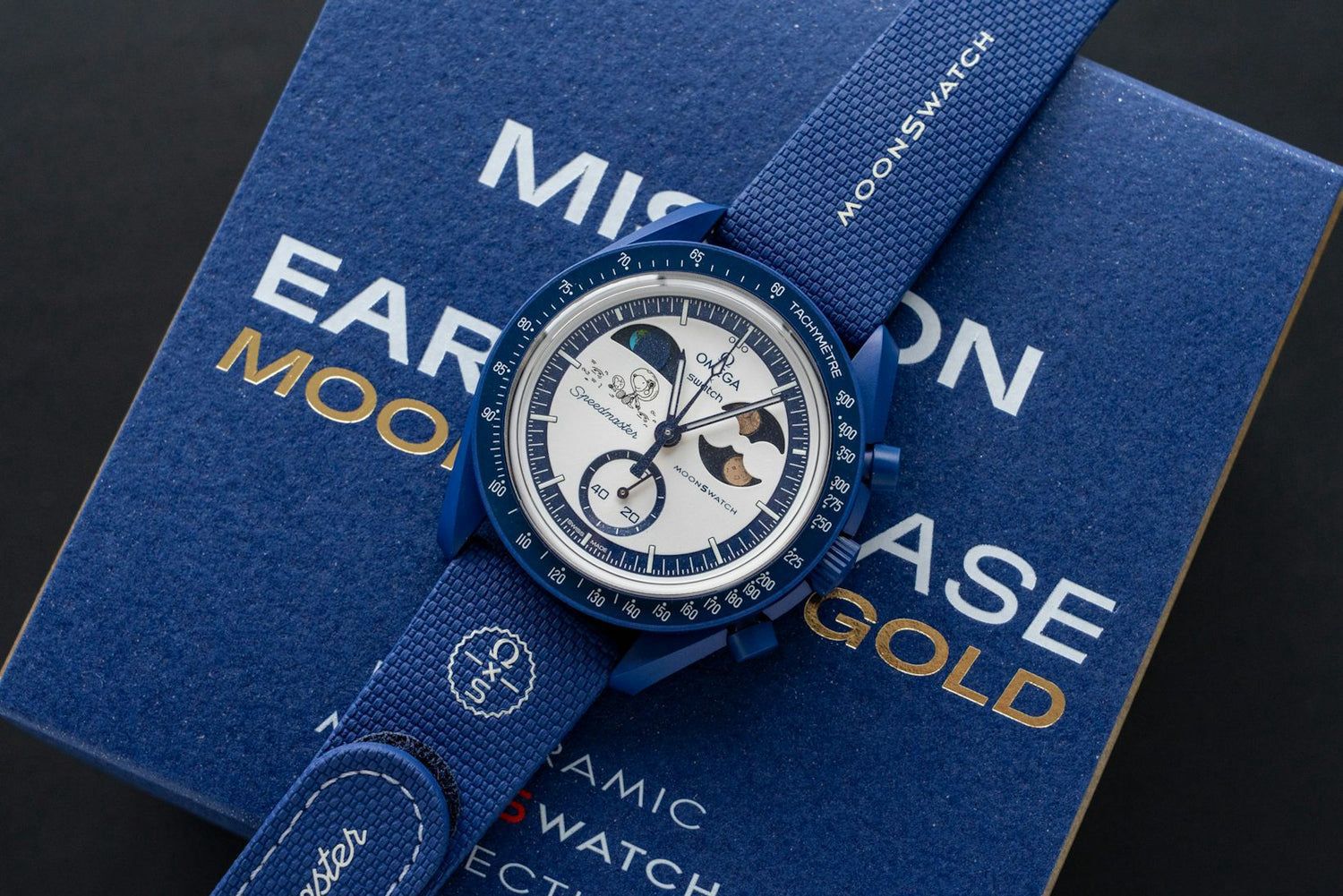 Omega x Swatch Speedmaster MoonSwatch Blue 43mm Chronograph Men's Watch - Image 3