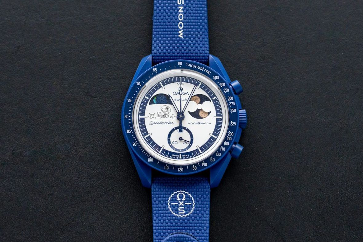 Omega x Swatch Speedmaster MoonSwatch Blue 43mm Chronograph Men's Watch - Image 4