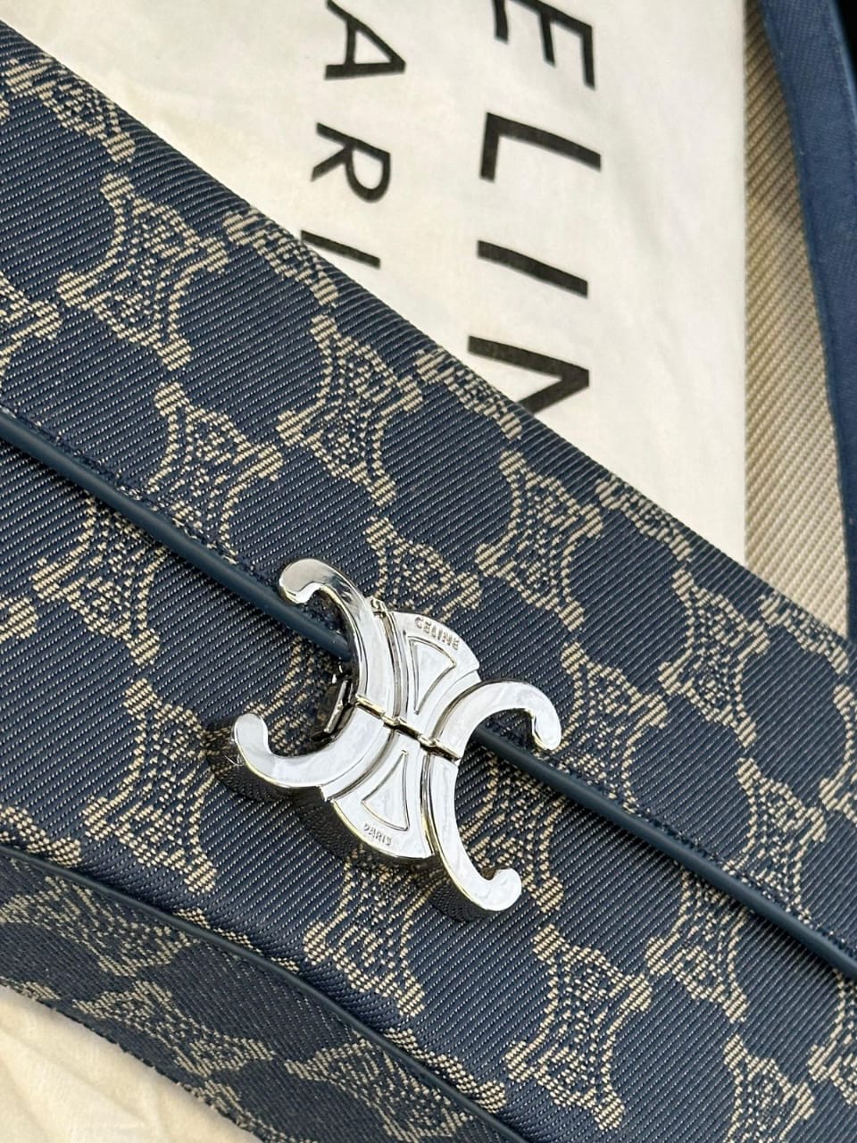 Celine Women Sling Bag - Image 3