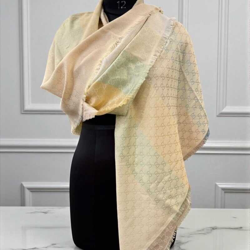 Gucci Latest Unisex Woolen Stole