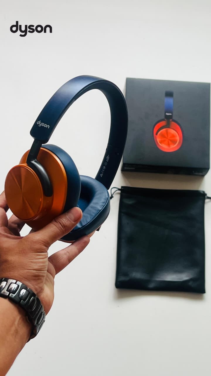 DYSON Track-On Headphones 360 Sound Bass - Image 7