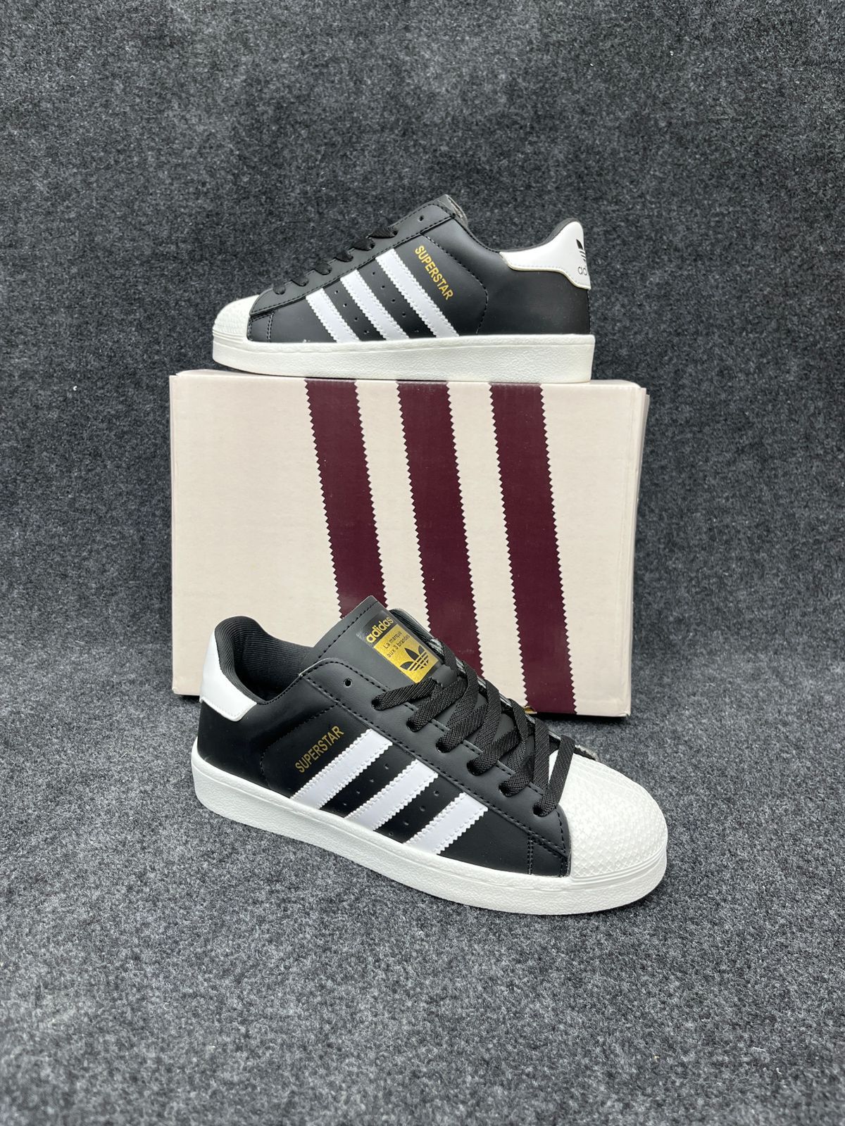 Adidas Superstar Retro Low-Top Men's Sneaker - Image 2