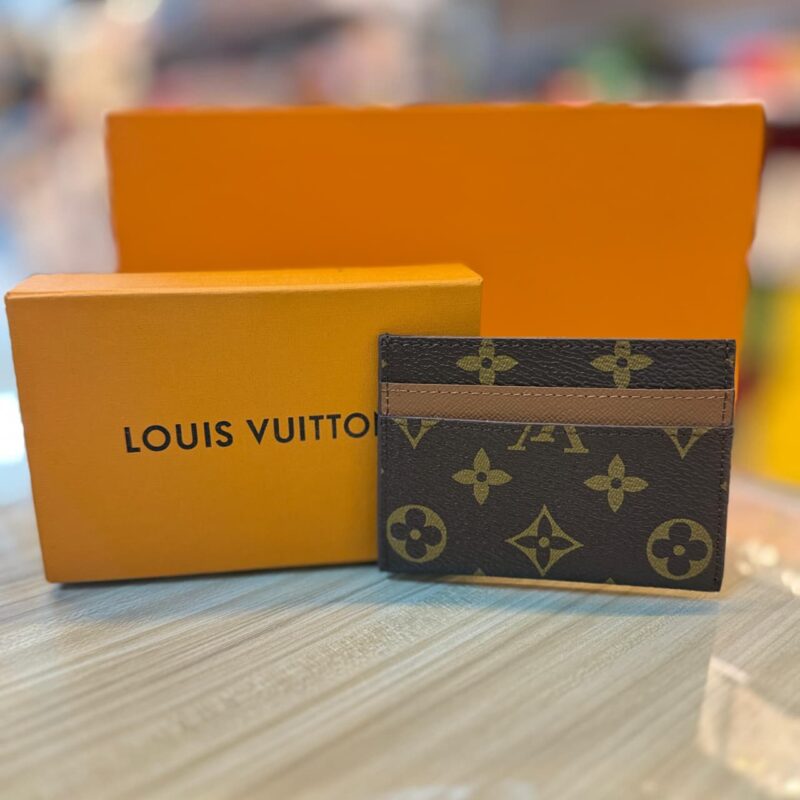 Louis Vuitton Monogram Unisex Card Holder