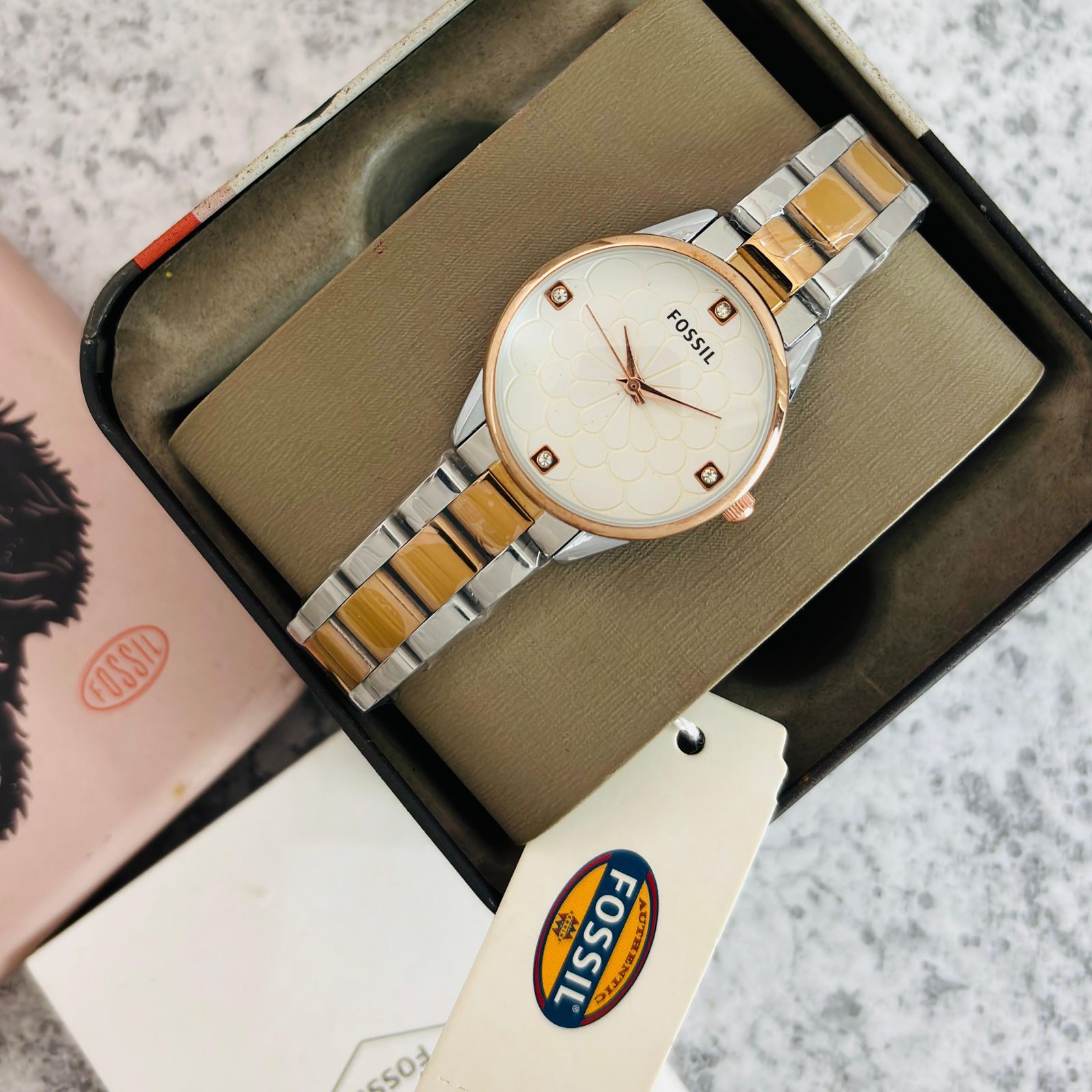 Fossil Carlie ES5156 Stainless Steel 35mm Quartz Movement Women's Watch - Image 6