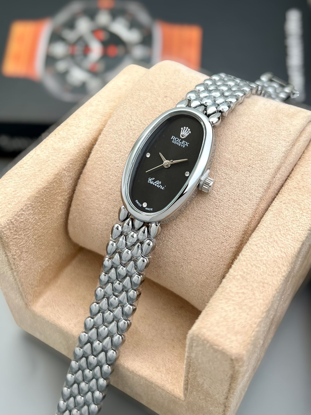 Rolex Cellini Oval Stainless Steel 33mm Swiss Quartz Movement Ladies Watch - Image 4