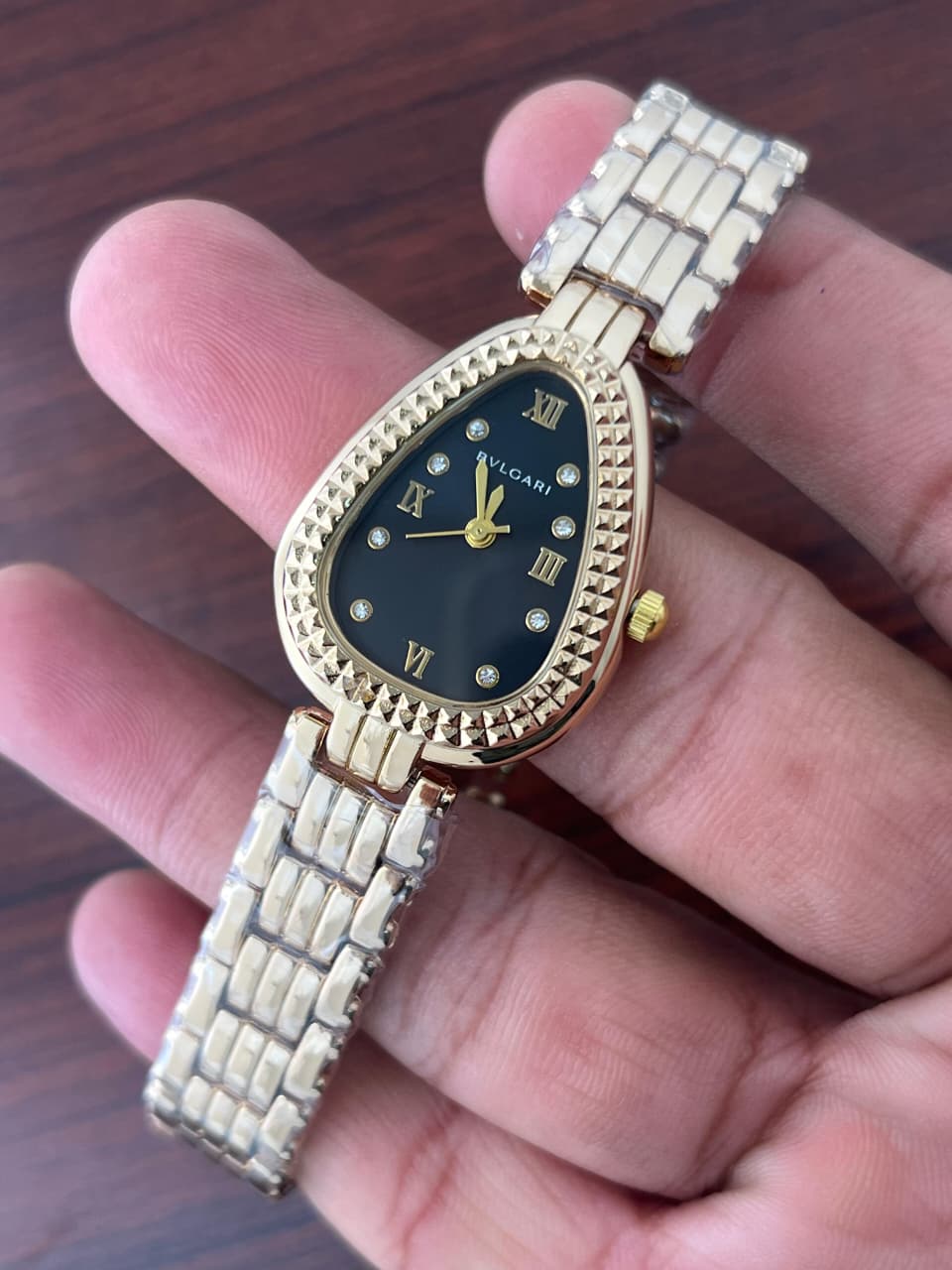 BVLGARI Gianni T-Bar Serpenti Watch for Women - Image 2