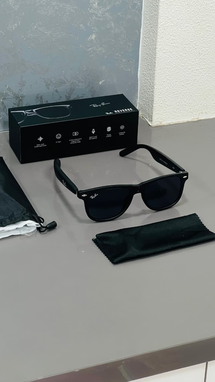 Ray-Ban by Oakley Smart Glasses Made in Italy - Image 2