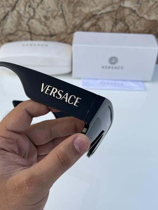 Versace Unisex Sunglasses - Image 5
