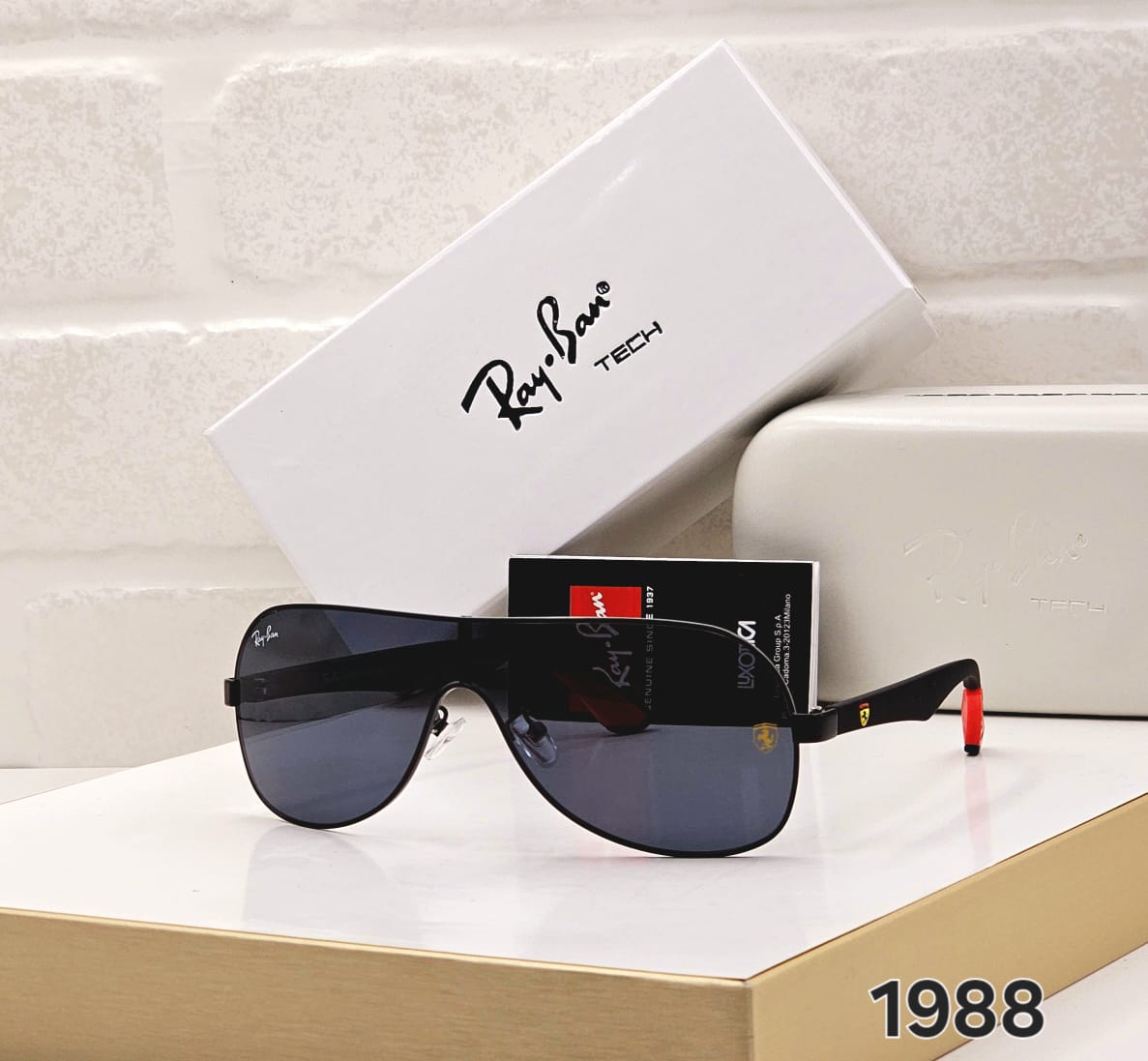 Ray-Ban Tech Men's Sunglasses - Image 4