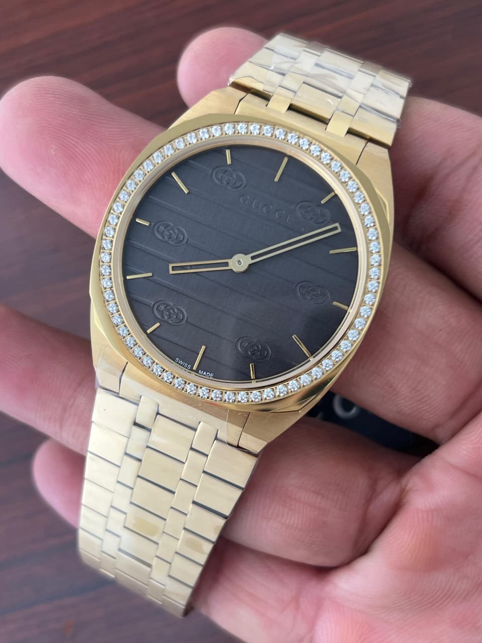 Gucci 25H 38mm Stainless Steel Quartz (YA163409) Men's Watches