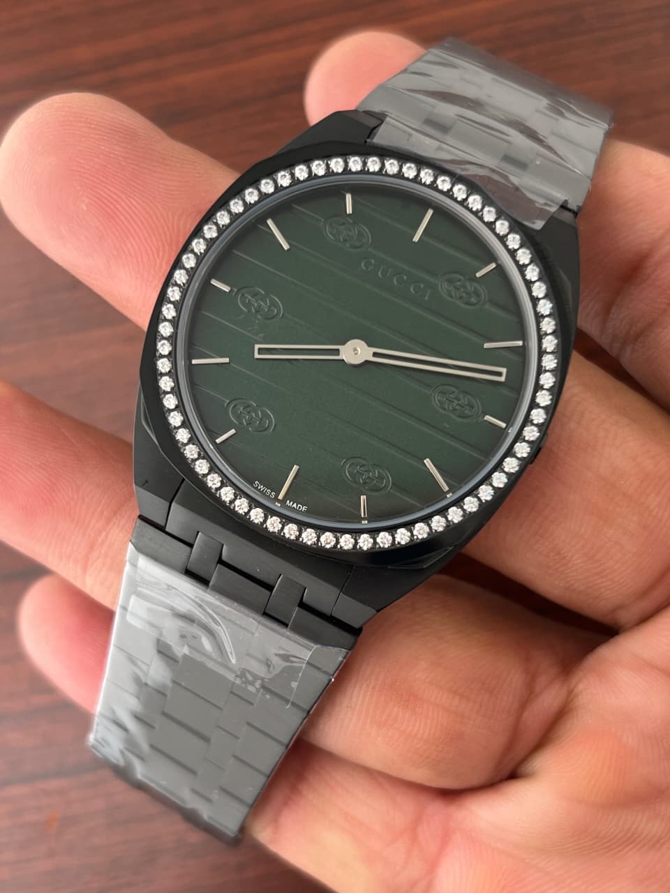 Gucci 25H 38mm Stainless Steel Quartz (YA163409) Men's Watches - Image 6