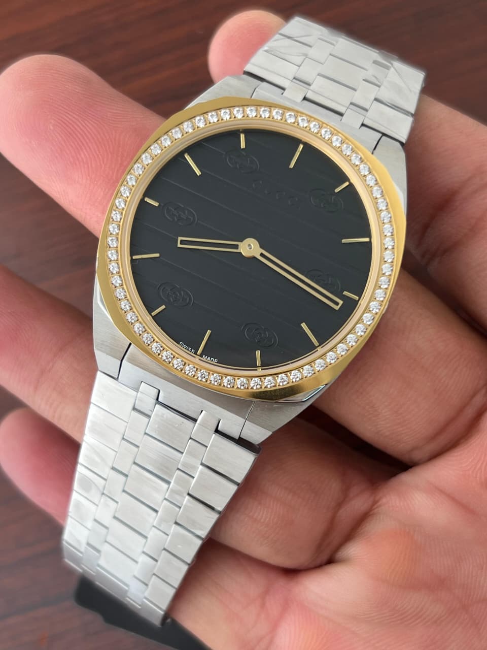 Gucci 25H 38mm Stainless Steel Quartz (YA163409) Men's Watches - Image 7