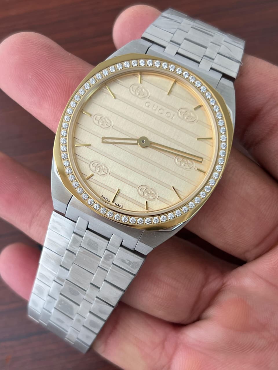 Gucci 25H 38mm Stainless Steel Quartz (YA163409) Men's Watches - Image 9