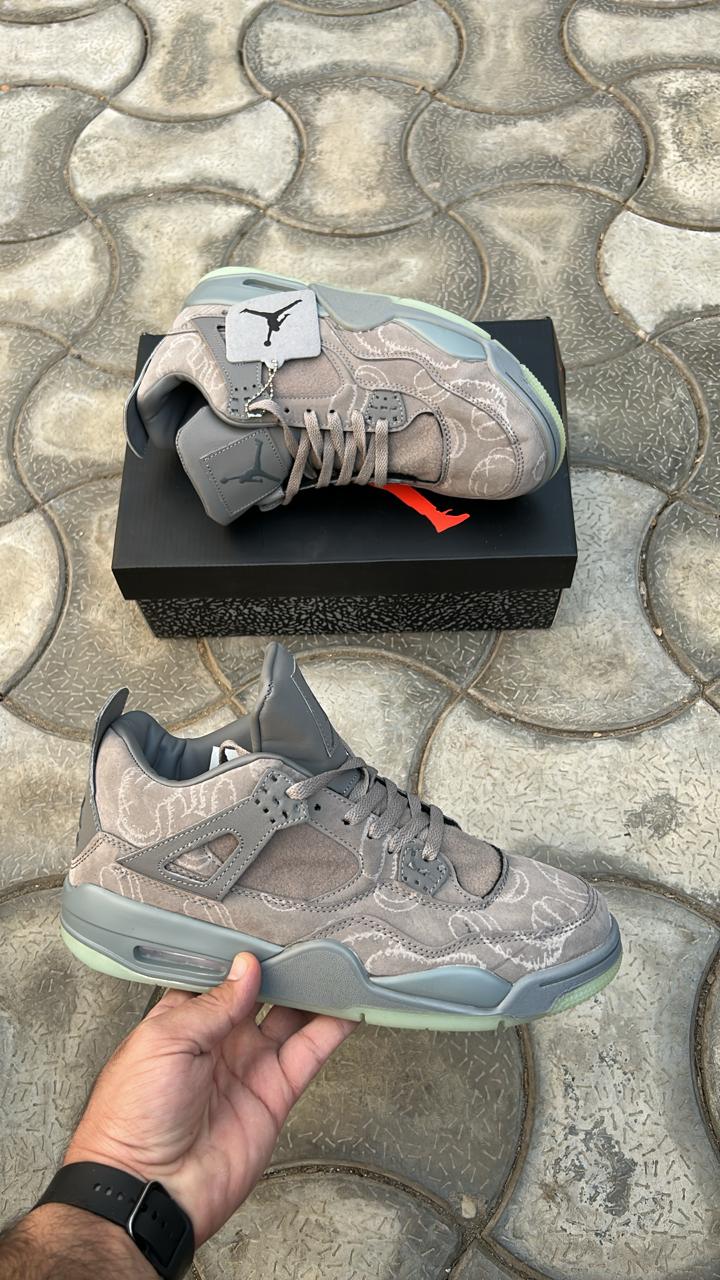 Nike Jordan 4 kaws Glow in Dark Men's Sneakers - Image 2