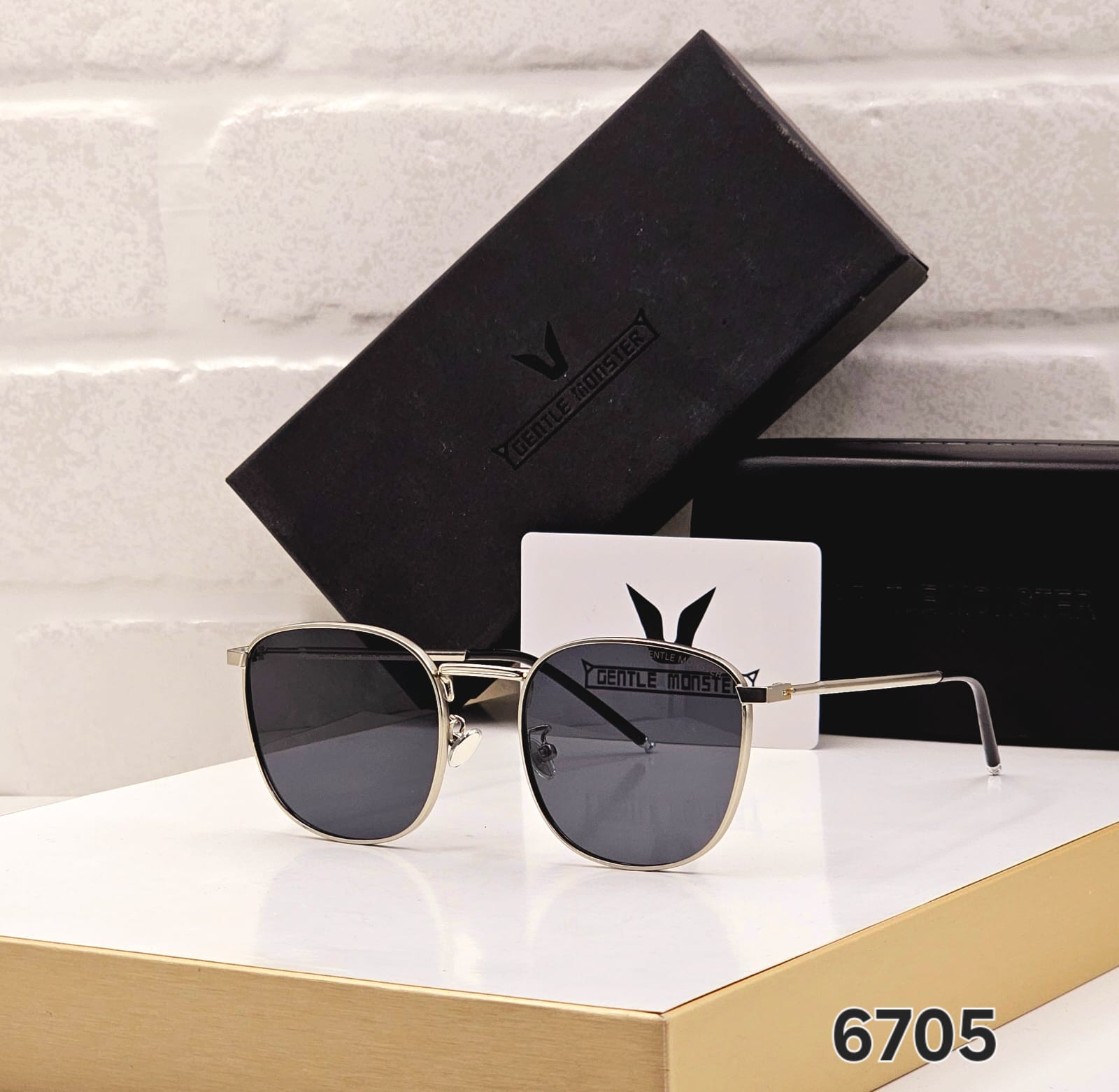 Gentle Monster Unisex Metal Sunglasses - Image 3