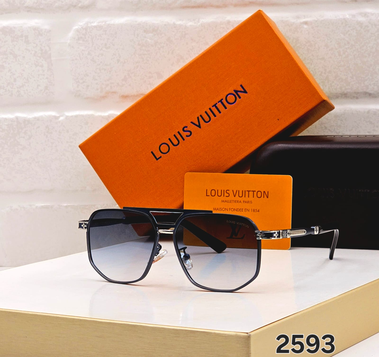 Louis Vuitton Square Aviator Unisex Sunglasses