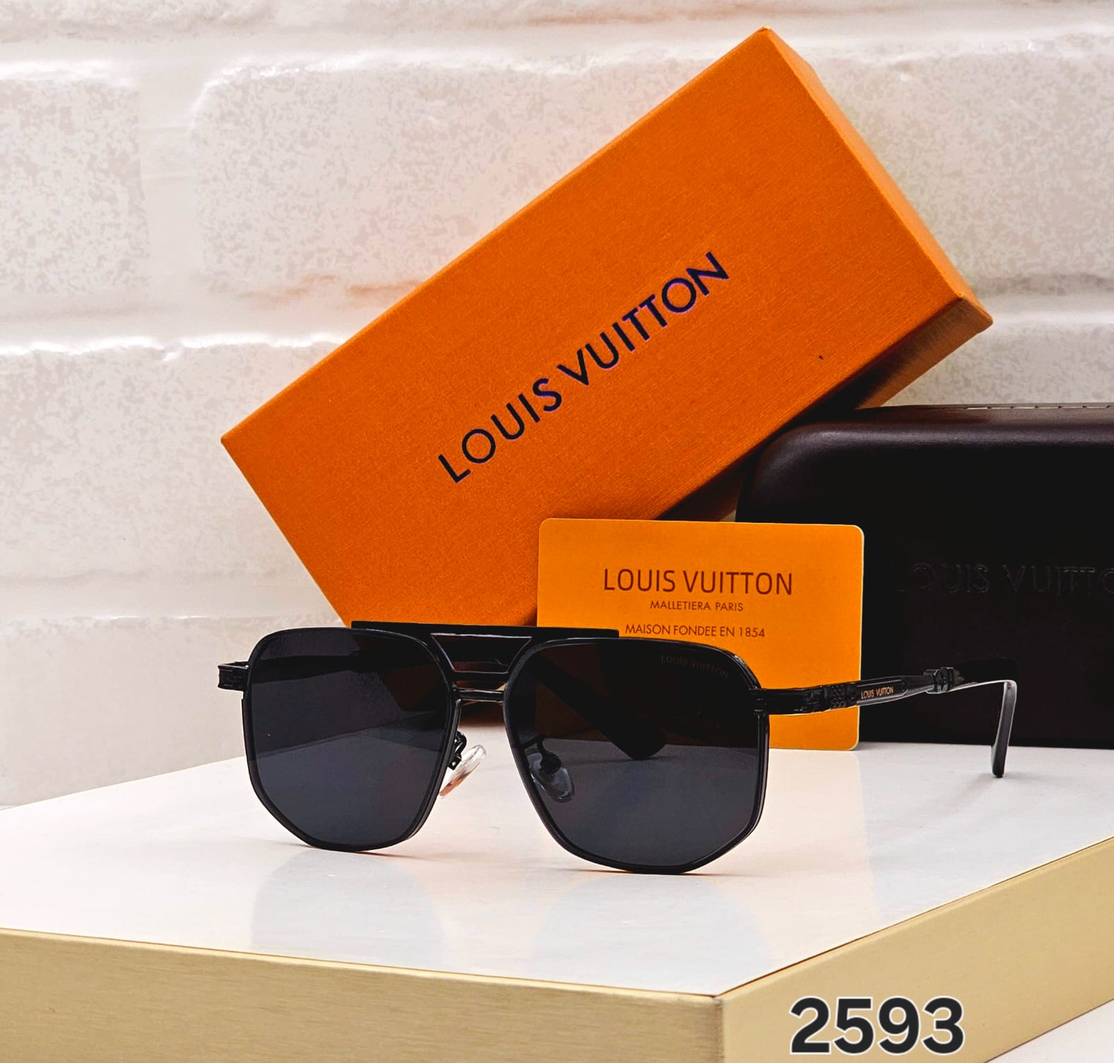 Louis Vuitton Square Aviator Unisex Sunglasses - Image 4