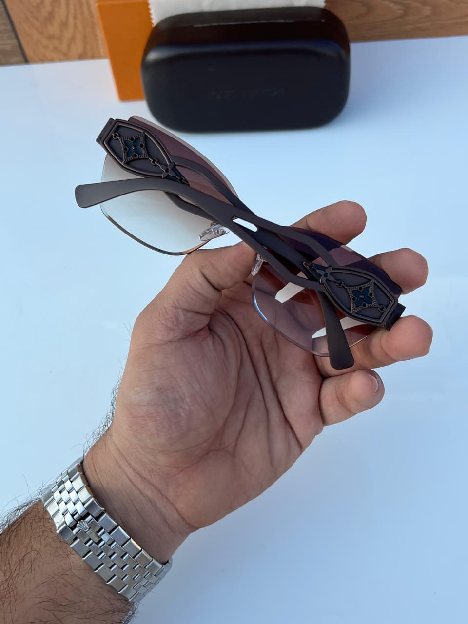 Louis Vuitton Unisex Rimless Sunglasses - Image 4