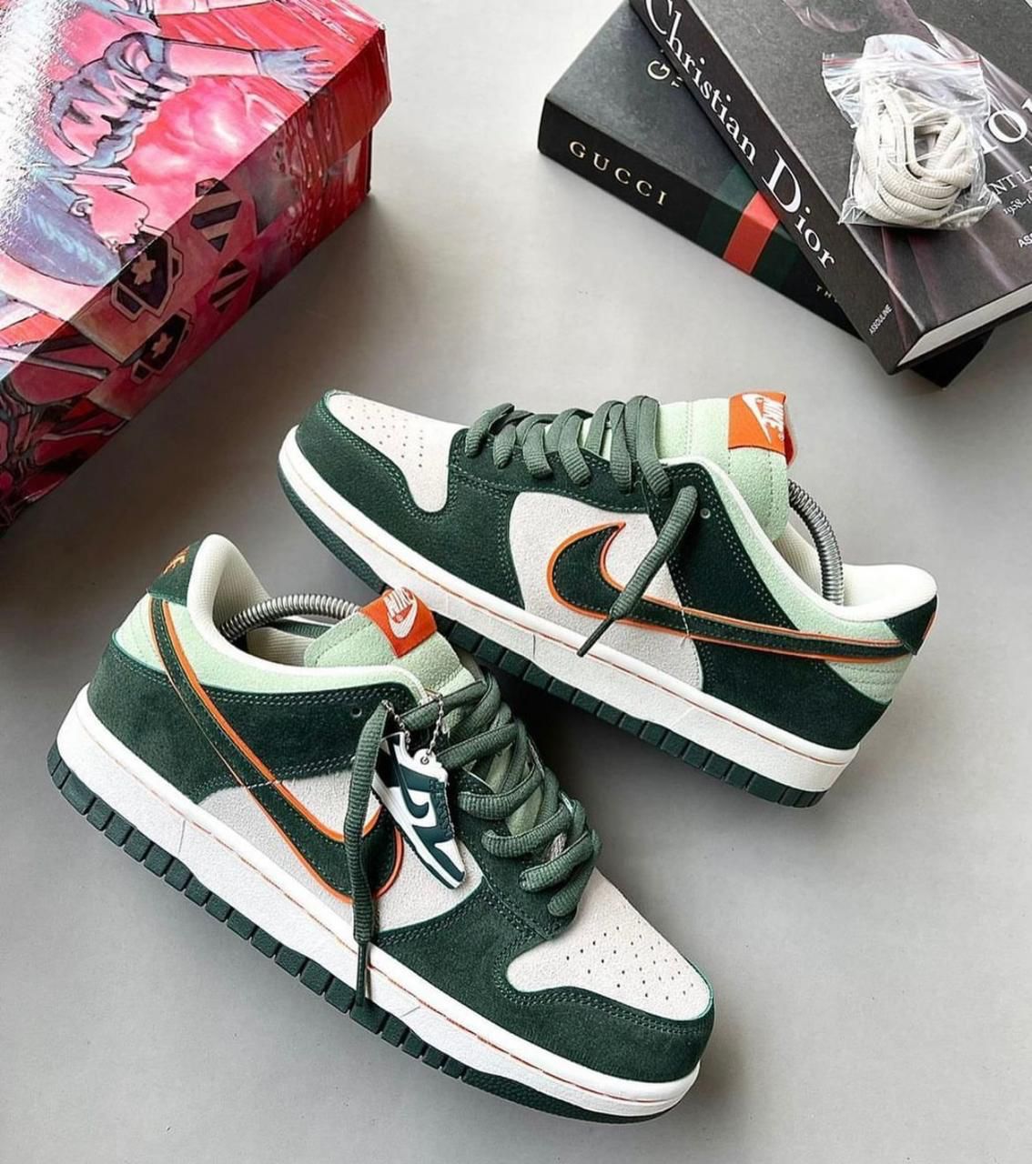 Nike SB Dunk Low Men's Shoes - Image 3