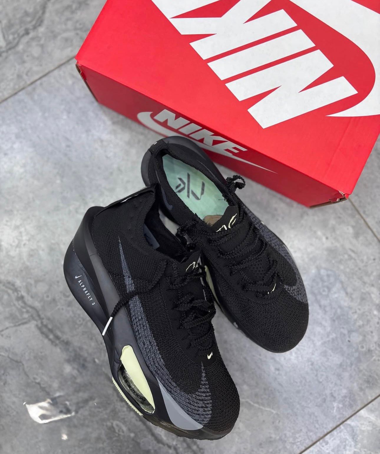 Nike Alpha Fly Men's Shoes - Image 2