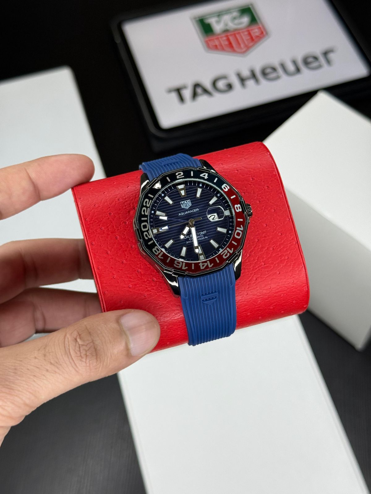 TAG Heuer Aguaracer Blue GMT Ceramic Day-Date Bezel 42mm Quartz Machine Men's Watch