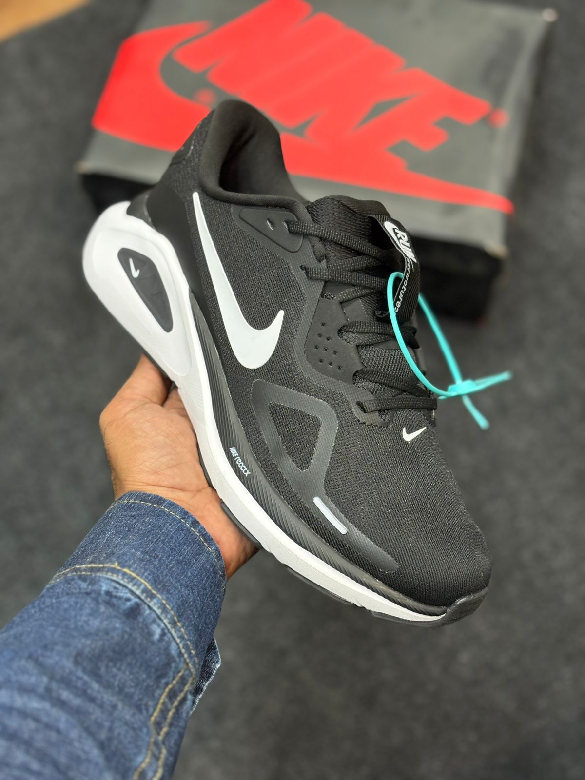 Nike Zoom structure 26 Men's Shoes