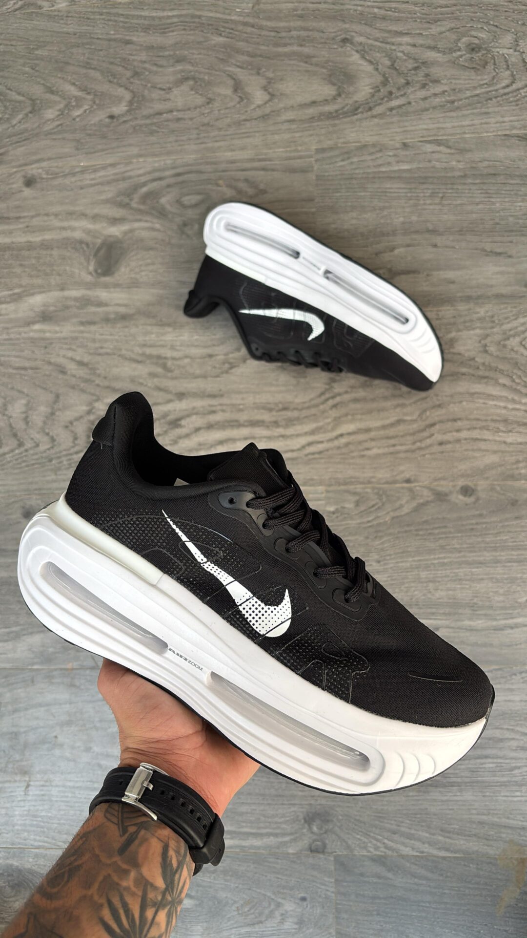 Nike Vomero Premium Men's Shoes
