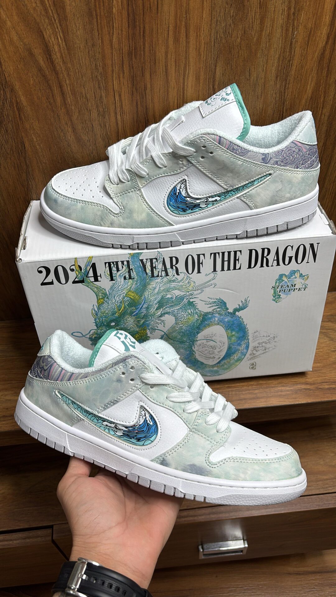 Nike SB Dunk year of the Dragon Men's Shoes