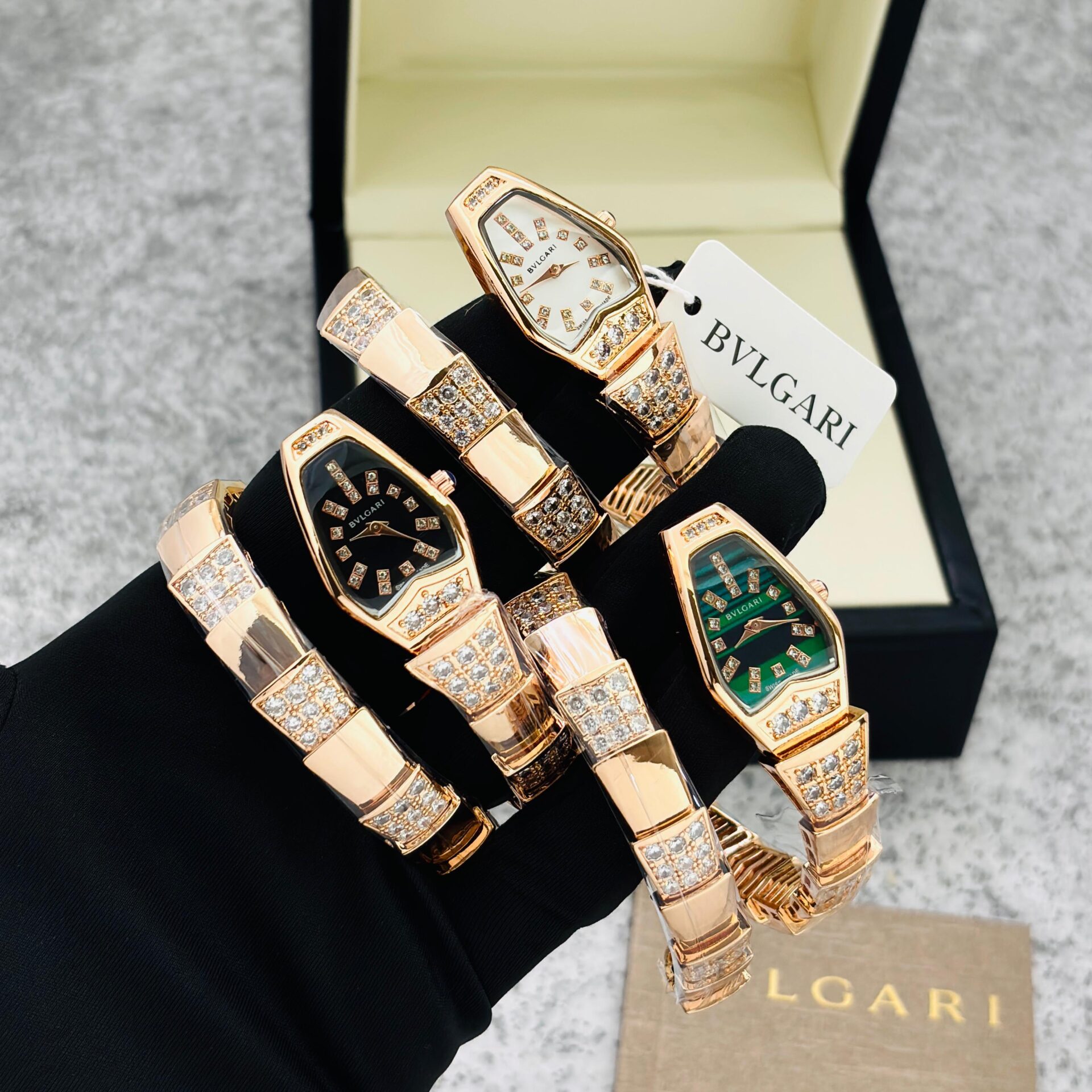 Bvlgari Serpenti Tubogas Gold Women's Watch - Image 4