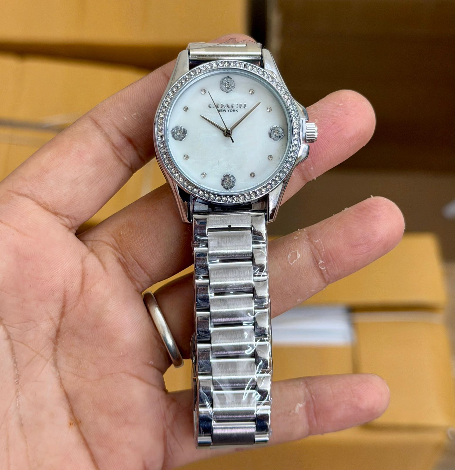 Coach Greyson Stainless Steel Water Resistance 36mm Quartz Movement Women's Watch - Image 4