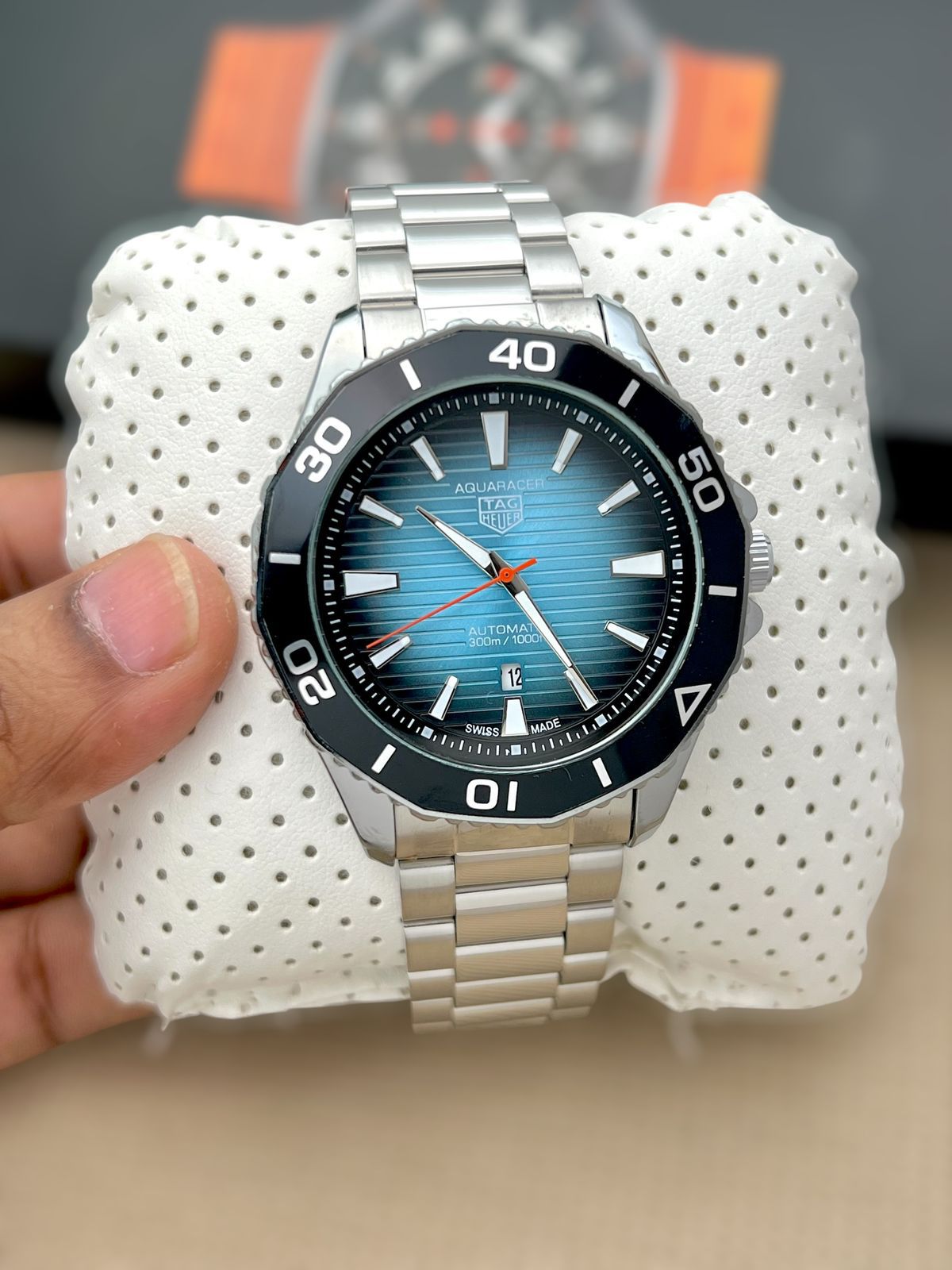 Tag Heuer Aquaracer 300 Stainless Steel Water Resistance 43mm Quartz Movement Men's Watch - Image 4