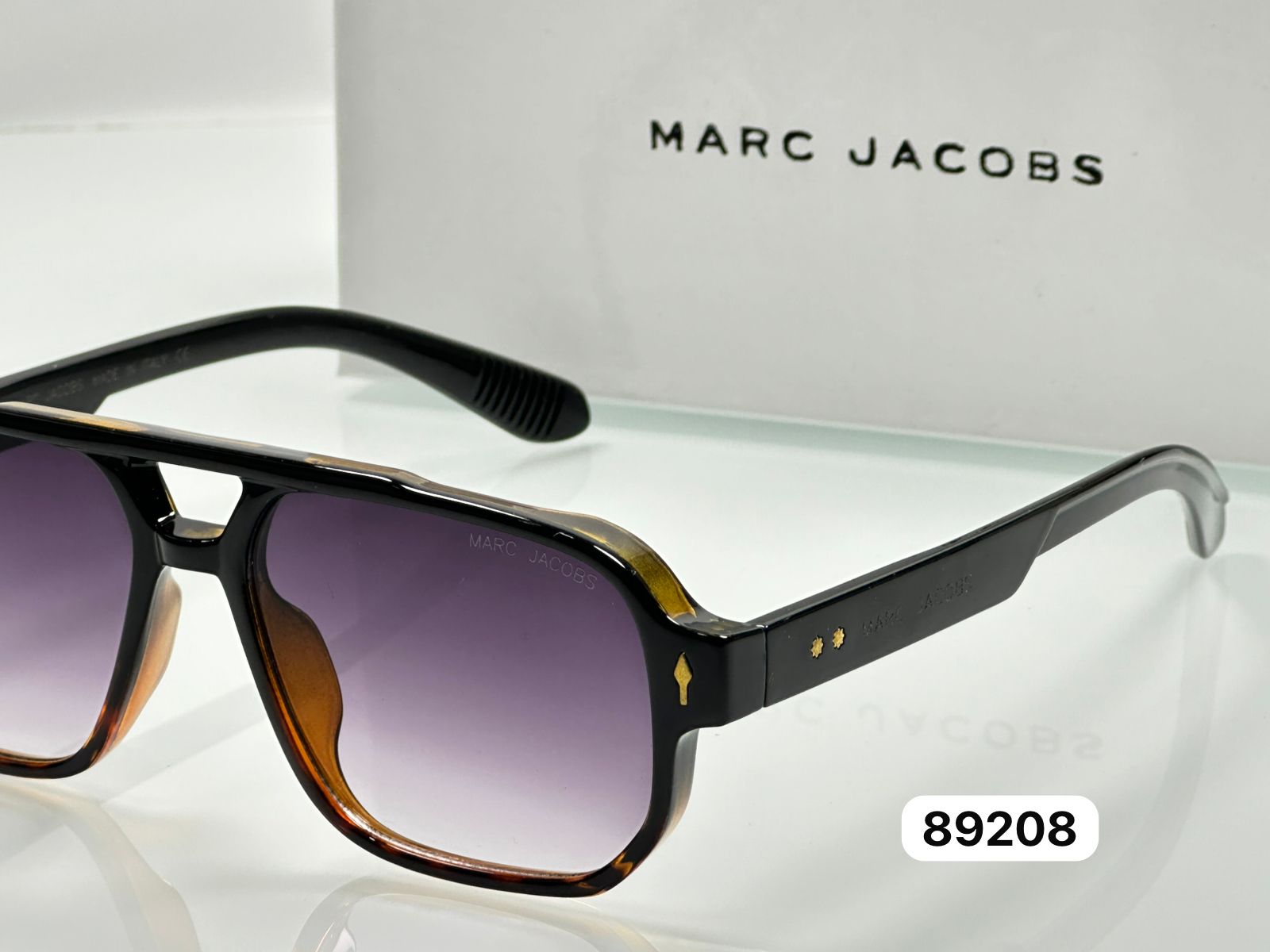 Marc Jacobs Designer Aviator Sunglasses - Men's Luxury Square Navigator Frames - Image 4