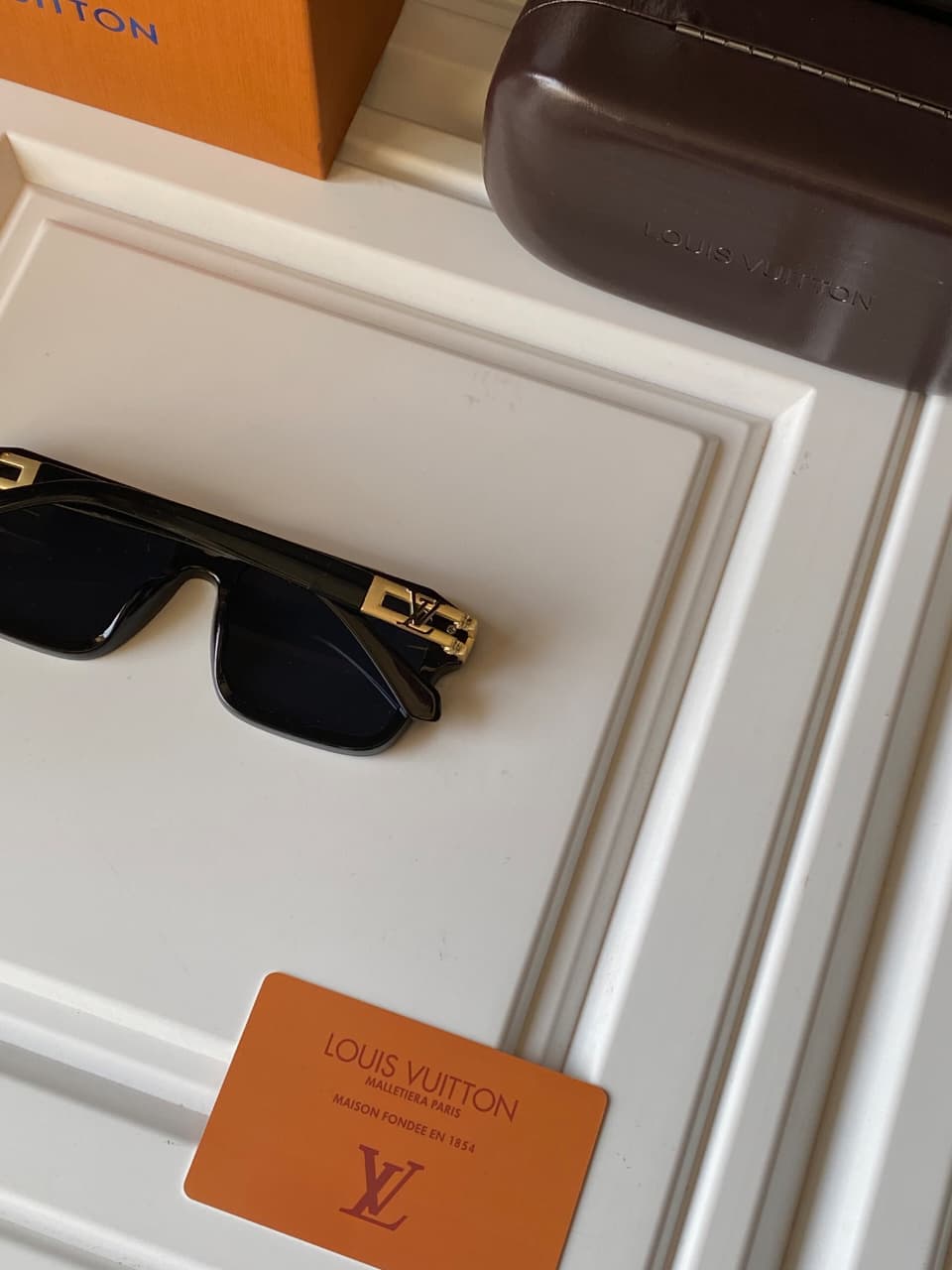Louis Vuitton Millionaire Sunglasses Square Black & Gold Men's Luxury - Image 4