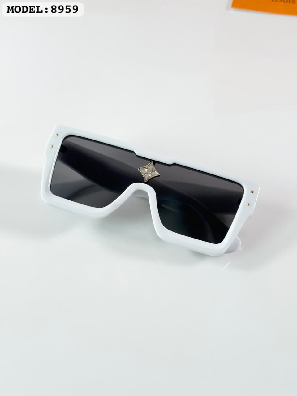 Louis Vuitton 1.1 Millionaires Square Black & Gold Men's Luxury Sunglasses - Image 3
